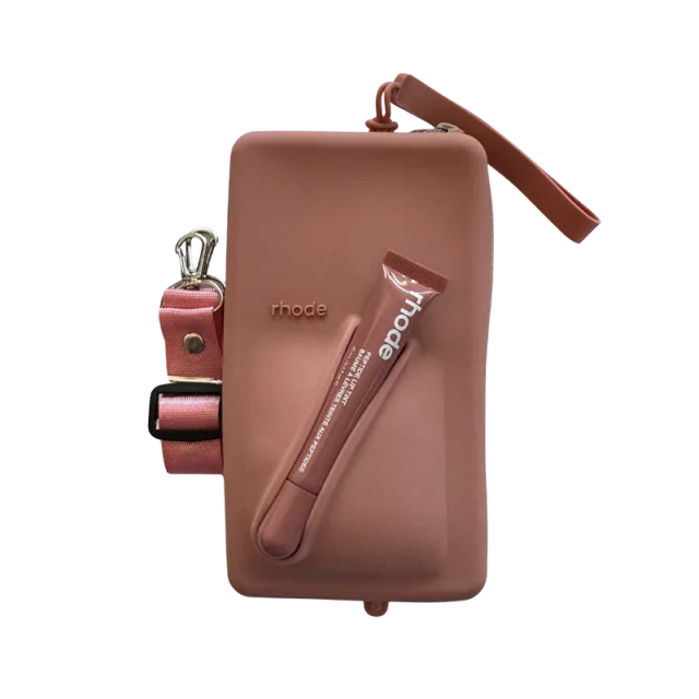 Rhode torbica with lipstick Puder