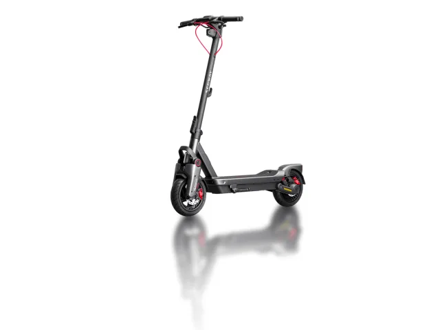 Segway KickScooter MAX G3 E16+ years,130 kg, domet 80 km,25 km/h, 30%, 11'', 2000 W