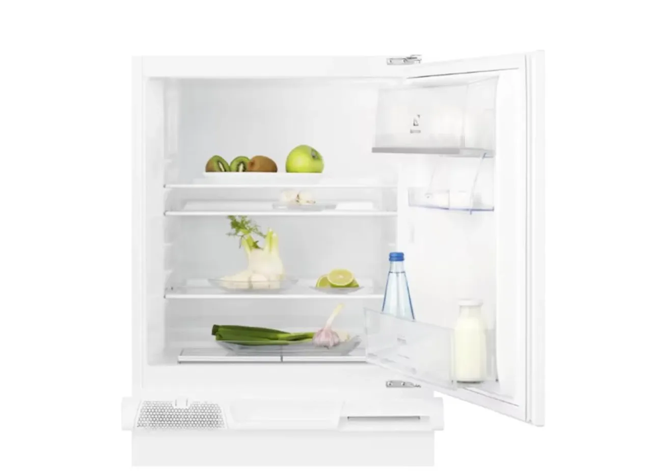 Ugradbeni podpultni frižider Electrolux LXB2AE82S